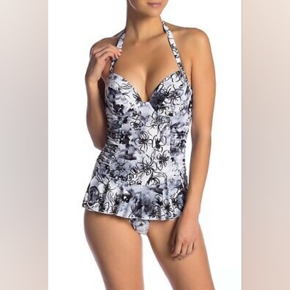 Other - NWOT Floral Push Up One Piece, Size XL